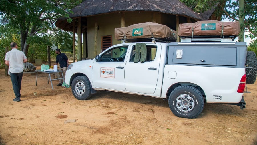 game drive vehicle
