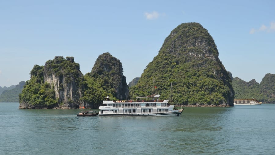 Ha Long Bay Cruise