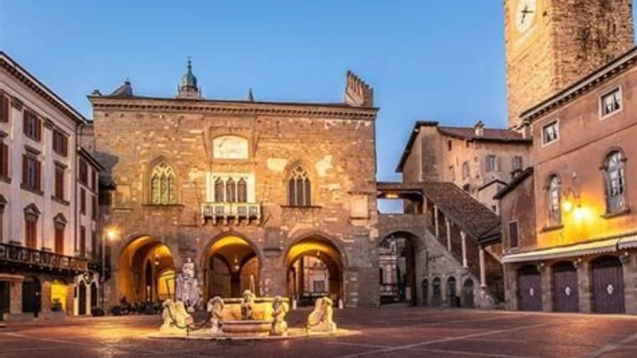 Piazza Vecchia Bergamo Alta