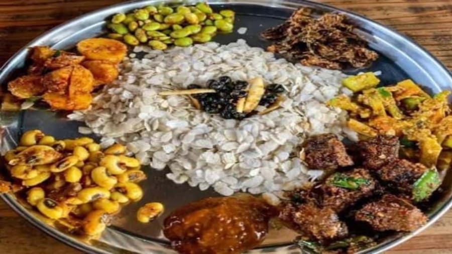 Newari khaja set