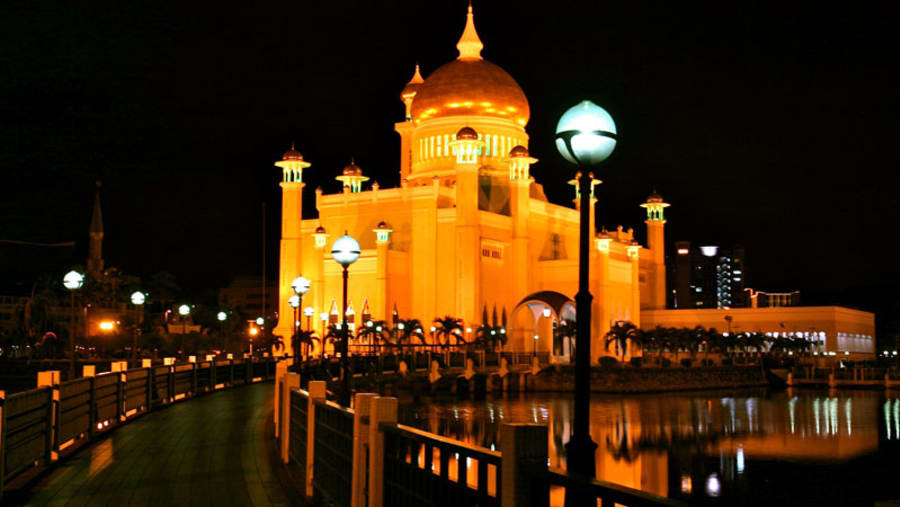 Omar Ali Saifuddien Mosque