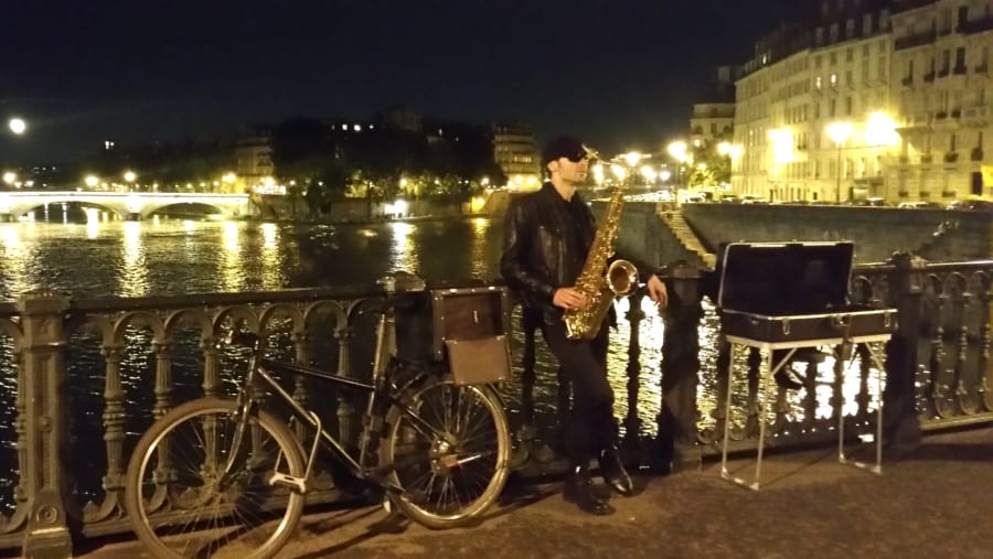 Paris tour