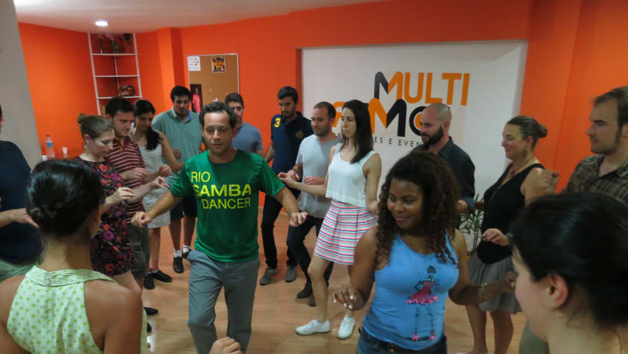 listen to the Samba teacher