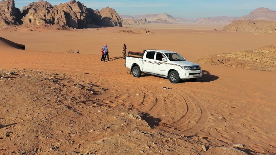 Drive through Wadi-Rum
