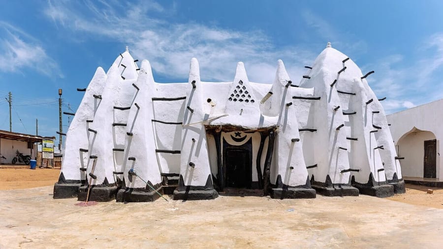Immerse in the local culture at Africa