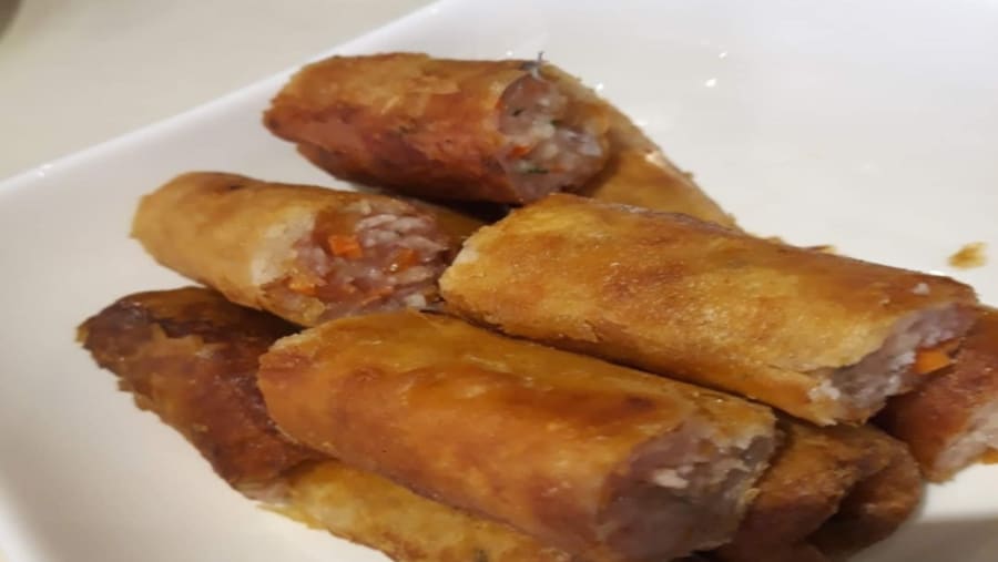 Devour tasty food