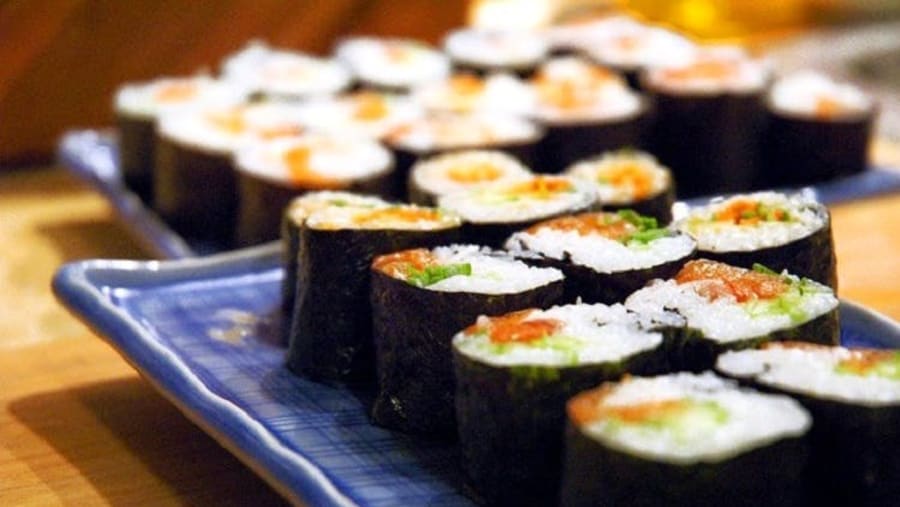 Eat Sushi