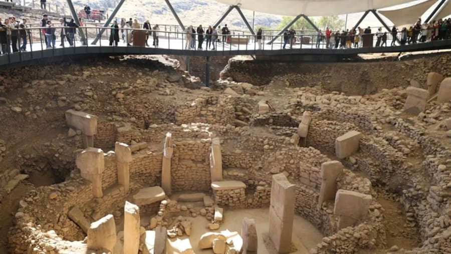 Göbeklitepe, Karahantepe and Fishlake Tour