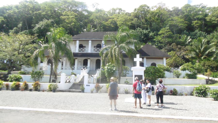 Avarua Historical Walking Tour