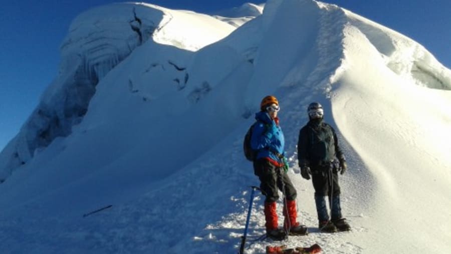 Vallunaraju Summit