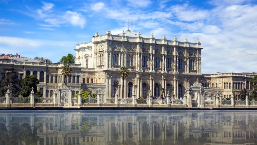 dolmabahce palace