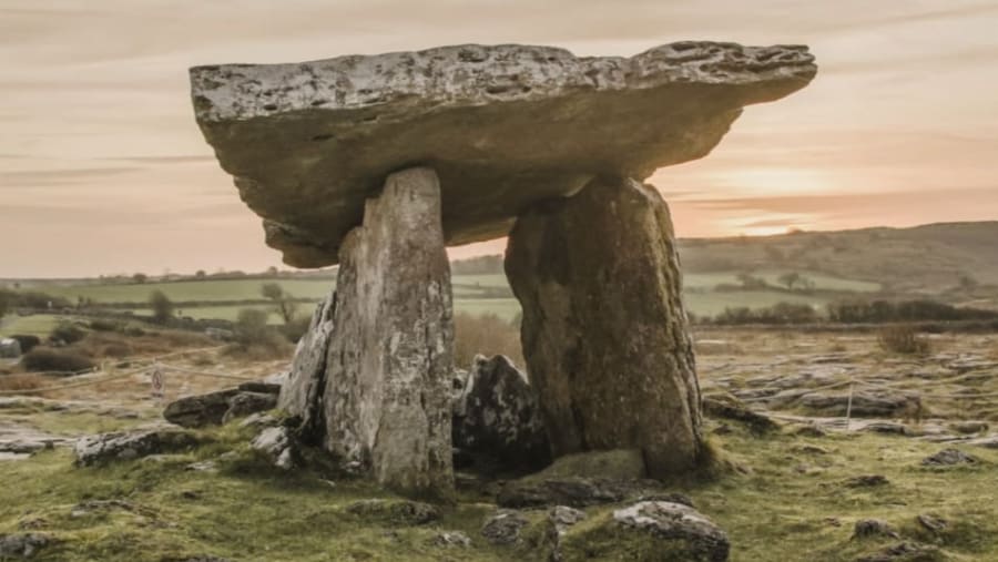 Poulnabrone Dolmen