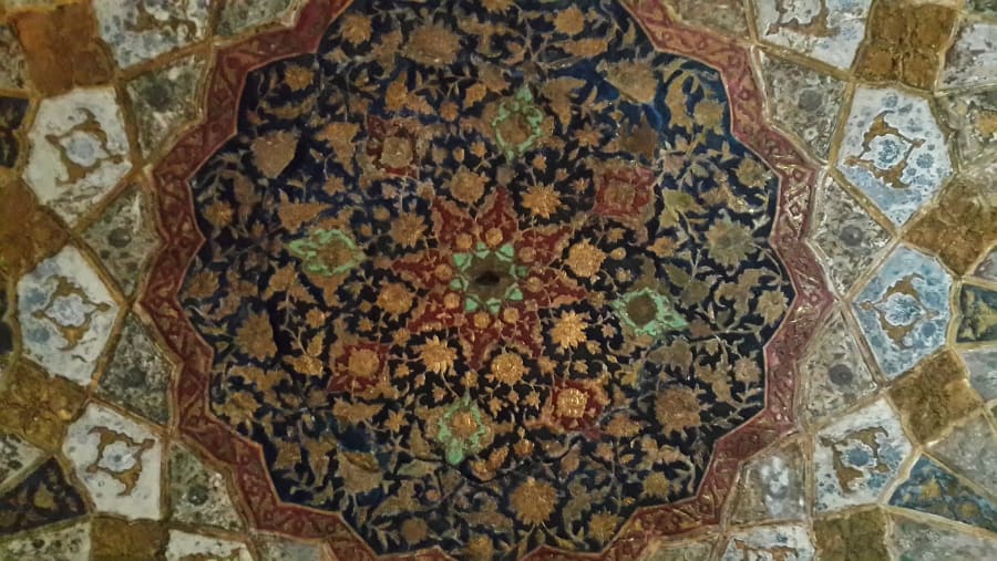 Itmad ul daula