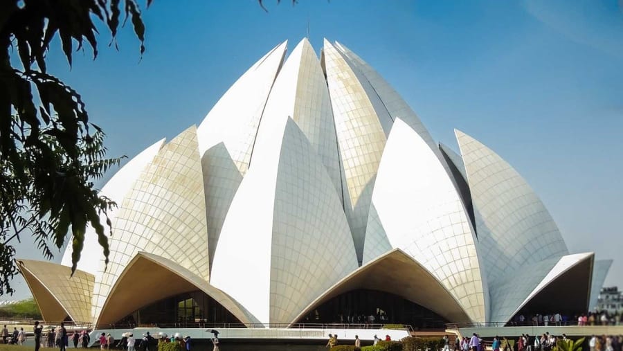 Admire the Lotus Temple of Delhi