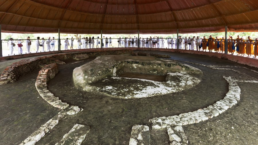 Buddha's ashes stupa in Vaishali