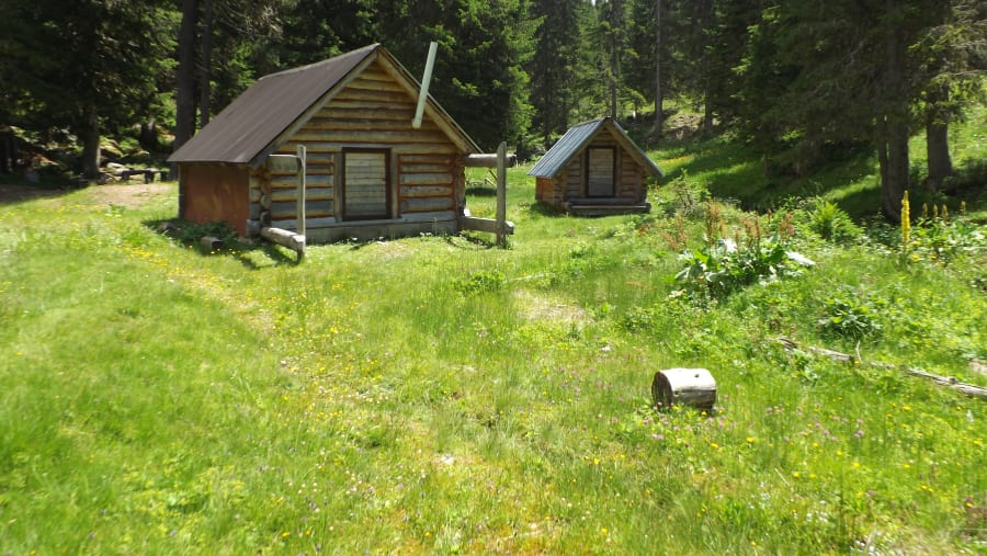 Enjoy the scenic beauty of the Bogicevica mountain