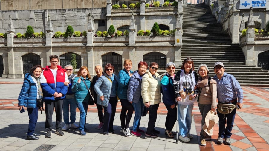 Happy group in Quito
