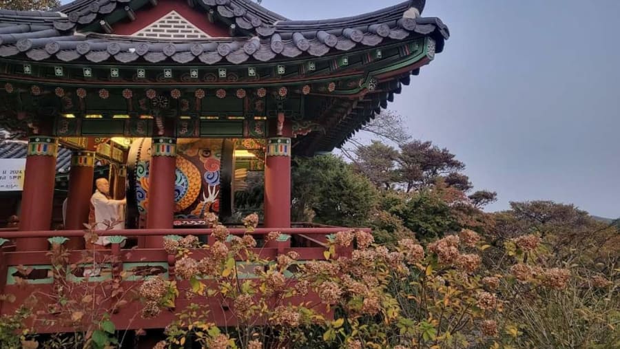 Jeondeungsa Temple