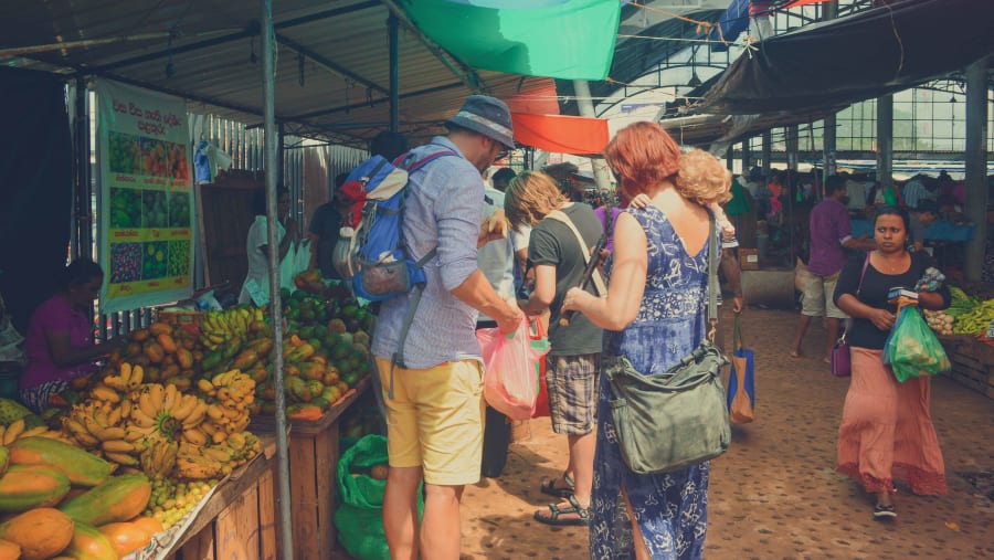 Picking vegetables & fruits at a local market, Colombo