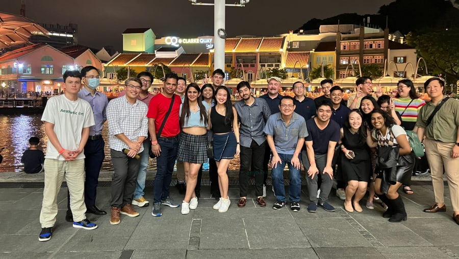 Pub crawling in Singapore