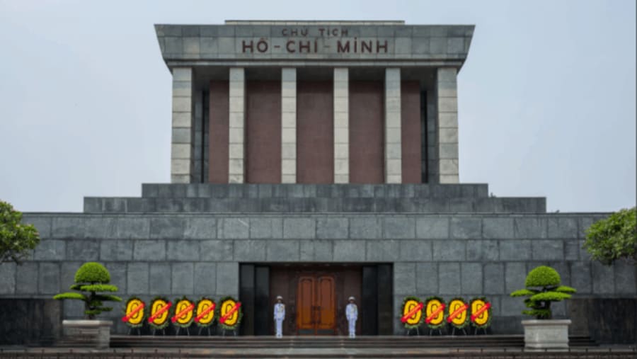 Ho Chi Minh mausoleum, Hanoi