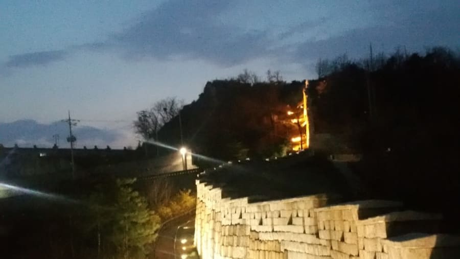 Hike to Seoul City Wall Trail