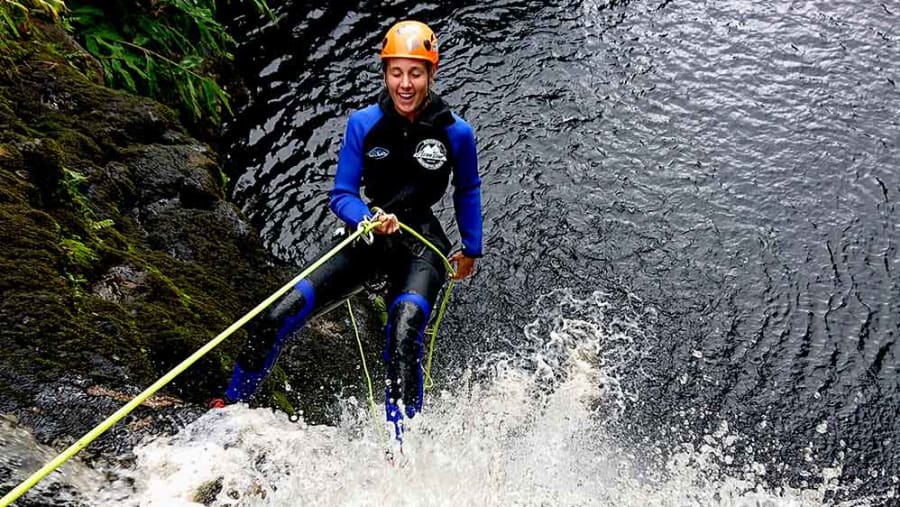 Batismo de Canyoning na ilha de São Jorge