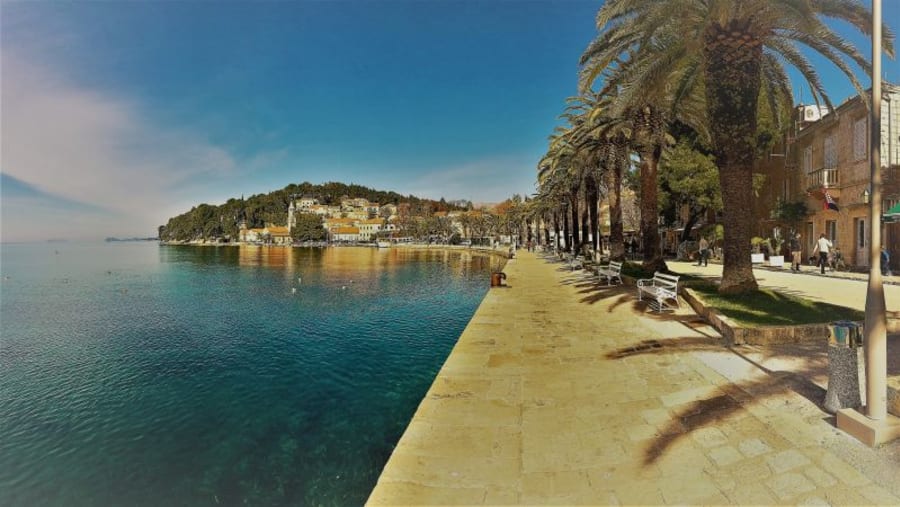 Admire the Coastal views of Dubrovnik