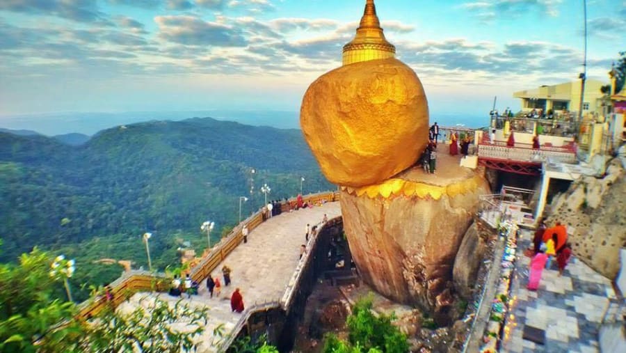 Kyaiktiyo Pagoda