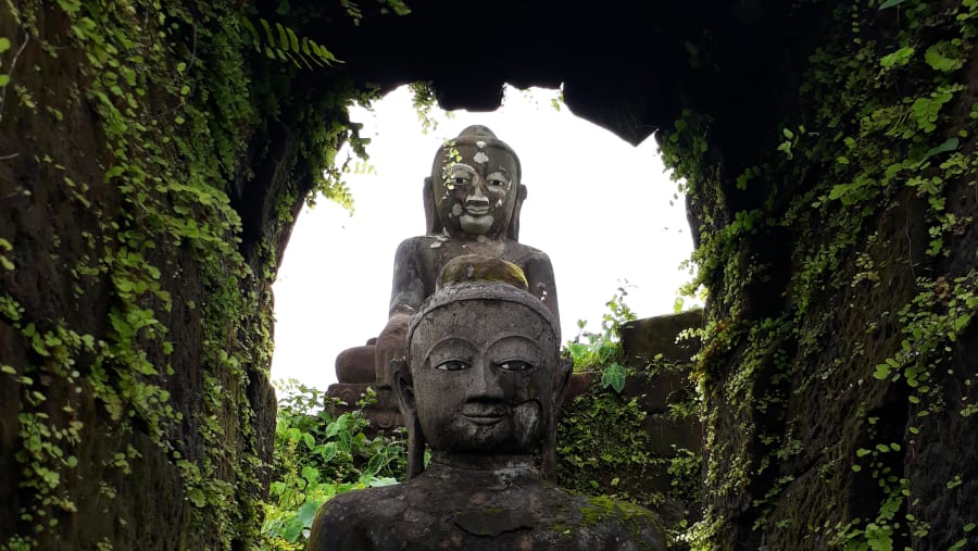 Visit Ancient temples in Mrauk U