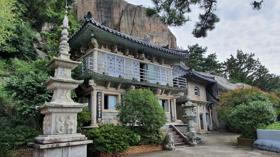 Seokbulsa