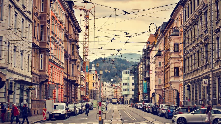Walk through the streets of Innsbruck
