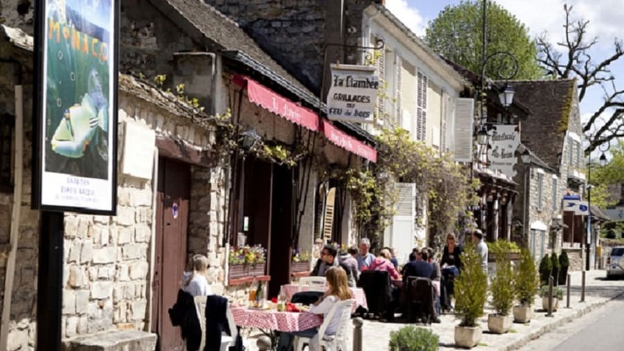 Barbizon Village