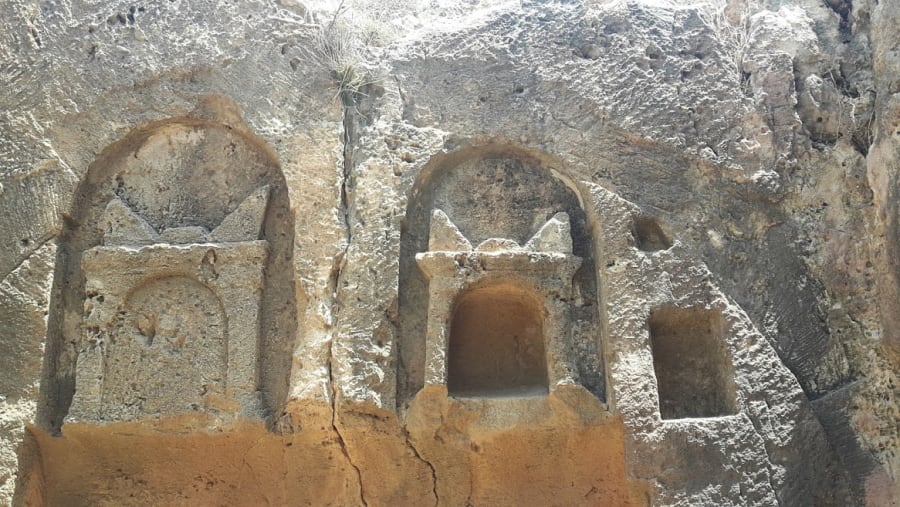 Tombs of The Kings
