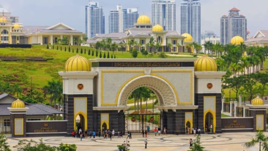 Visit the Royal Museum, Kuala Lumpur