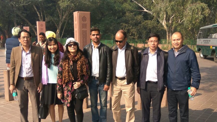 Heritage Walk on Taj Road