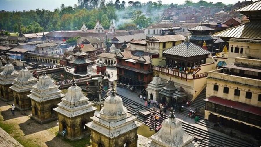 Go to the Splendid  Pashupatinath Temple