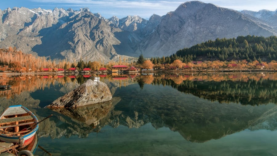 Upper Kachura Lake