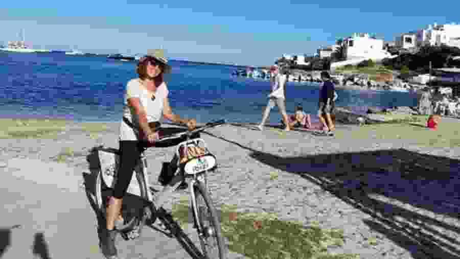 Travellers cycling in Ibiza