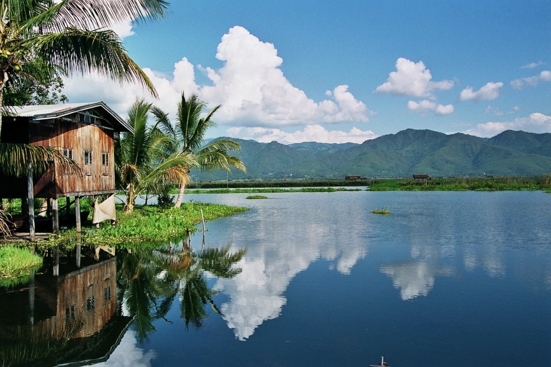 Pindaya Caves, calm waters of Inle Lake, Phaung Daw U Pagoda
