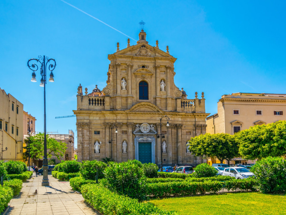 Piazza Marina, Via Alloro, Santa Maria dello Spasimo, Mura delle Cattive