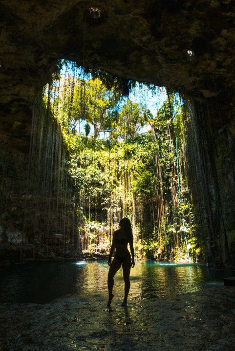 Chichen Itza, Kukulkan Pyramid, Cenote Ik Kil