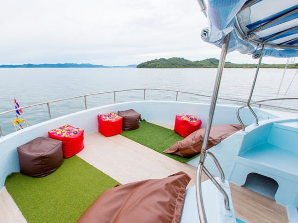 Phang Nga Bay waters, Hong Island lagoon, James Bond Island, Panak Island cliffs