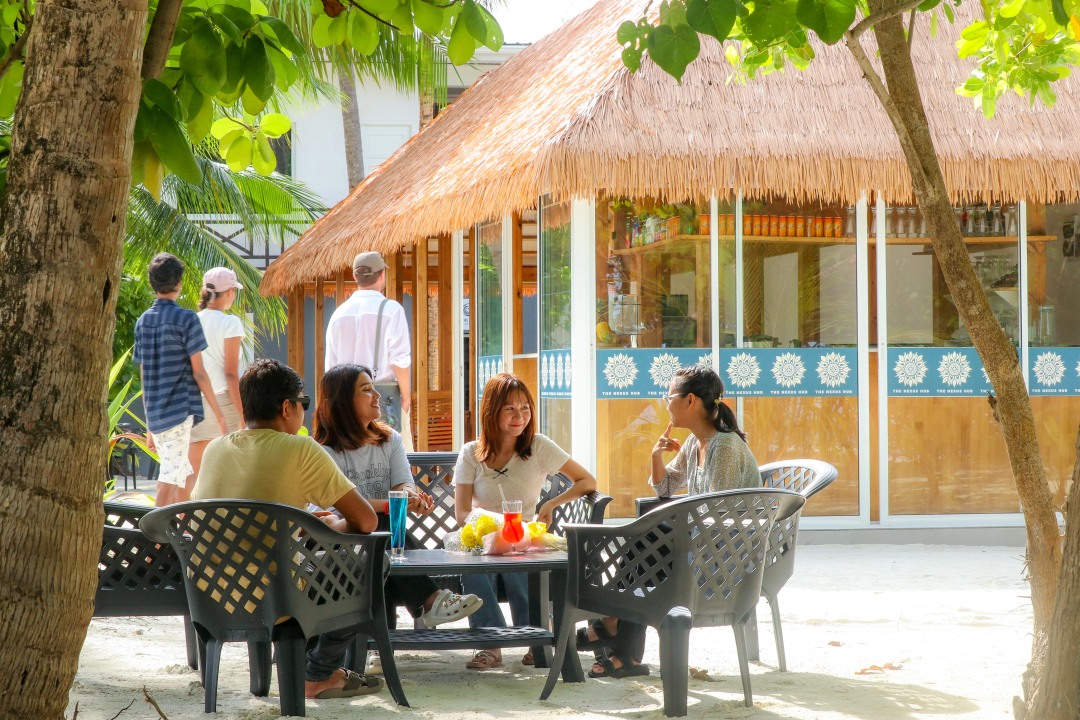 The Nexus Hub Beach, Tourist Bikini Beach, Rabbit Island sandbank, Cokes Surf Break