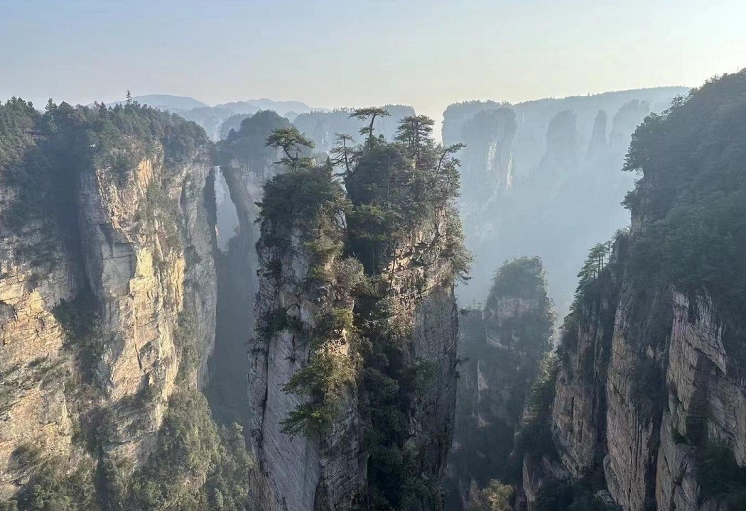 Avatar Mountains, Glass Bridge, Yellow Dragon Cave