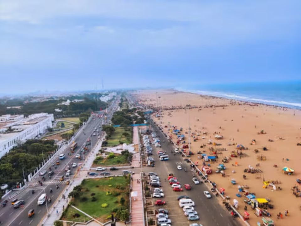 Kapaleeshwarar Temple, St. Thomas Cathedral Basilica, Marina Beach