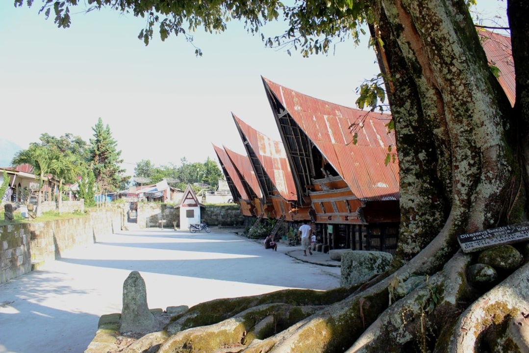 Lake Toba ferry crossing, Samosir and Batak traditional house, Efrata Waterfall, Sipiso-Piso Waterfall