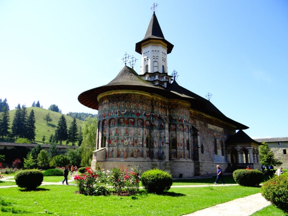 Ceahlău Mountains, Chalet Izvorul Muntelui, Chalet Dochia, Lake Bicaz