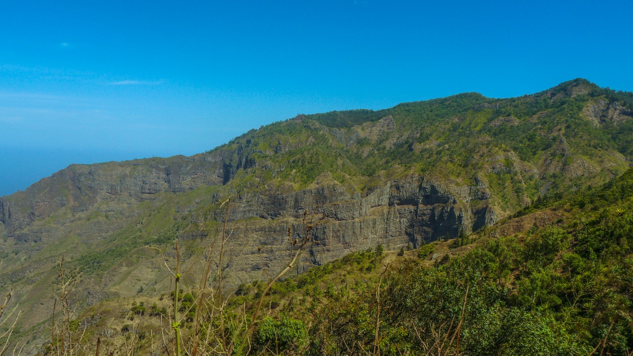 Pico da Antónia summit, Serra Malagueta mountain range, Serra do Pico de Antónia
