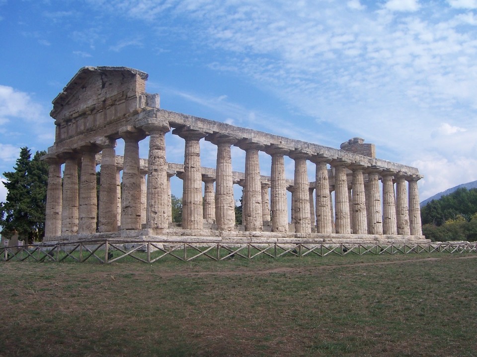 Pompeii, Herculaneum, the Forum (main square), the beach where more than 300 skeletons were found